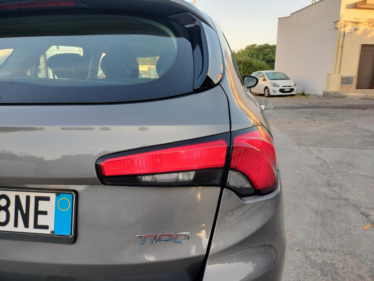 Fiat Tipo 1.6 Mjt S&S SW Lounge