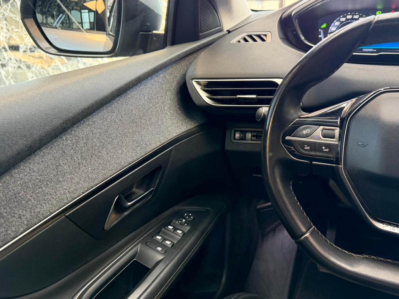 Peugeot 3008 BlueHDi 120 S&S Allure