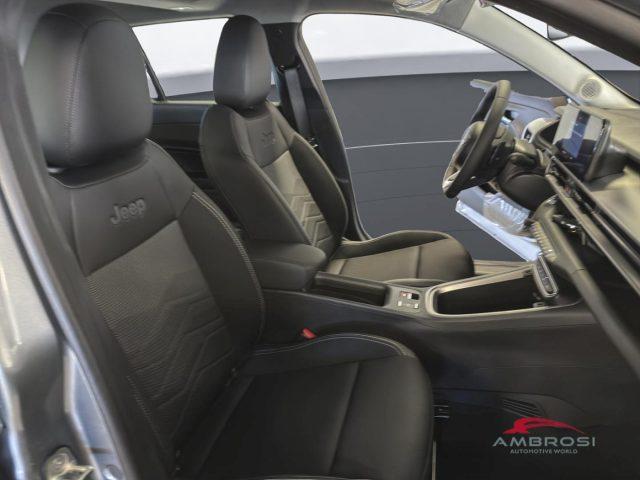 JEEP Avenger E-Hybrid Altitude