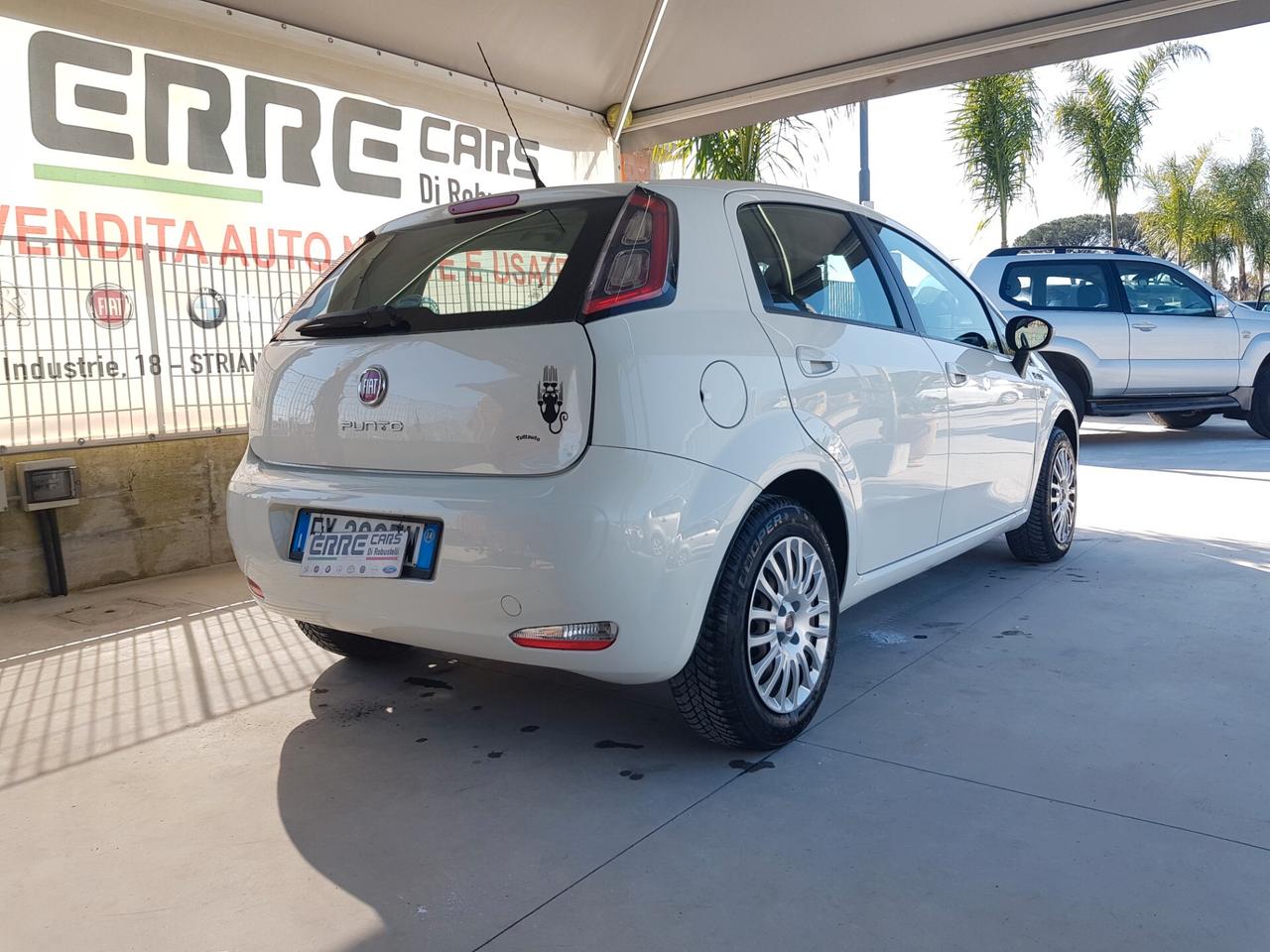 FIAT PUNTO YOUNG ANNO 12/2014 1.2 BENZINA