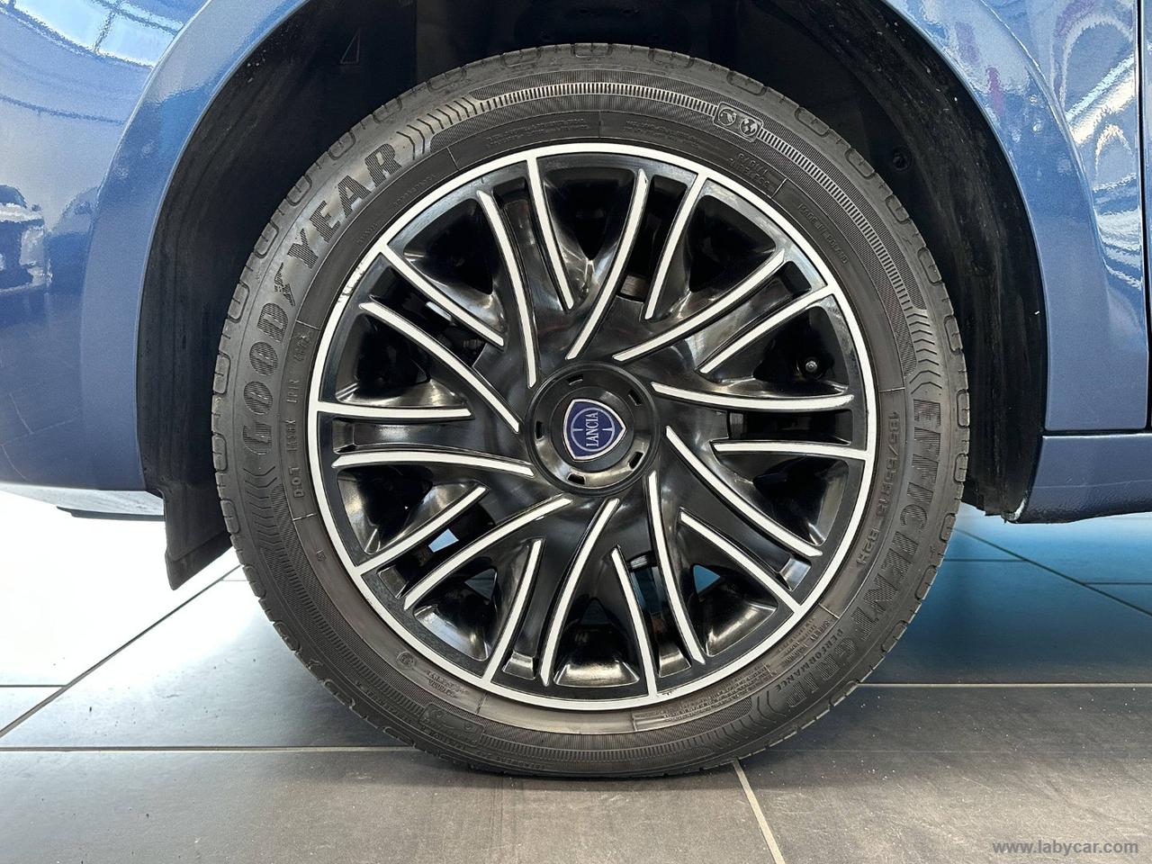 LANCIA Ypsilon 1.0 FireFly 5p.S&S Hybryd Gold
