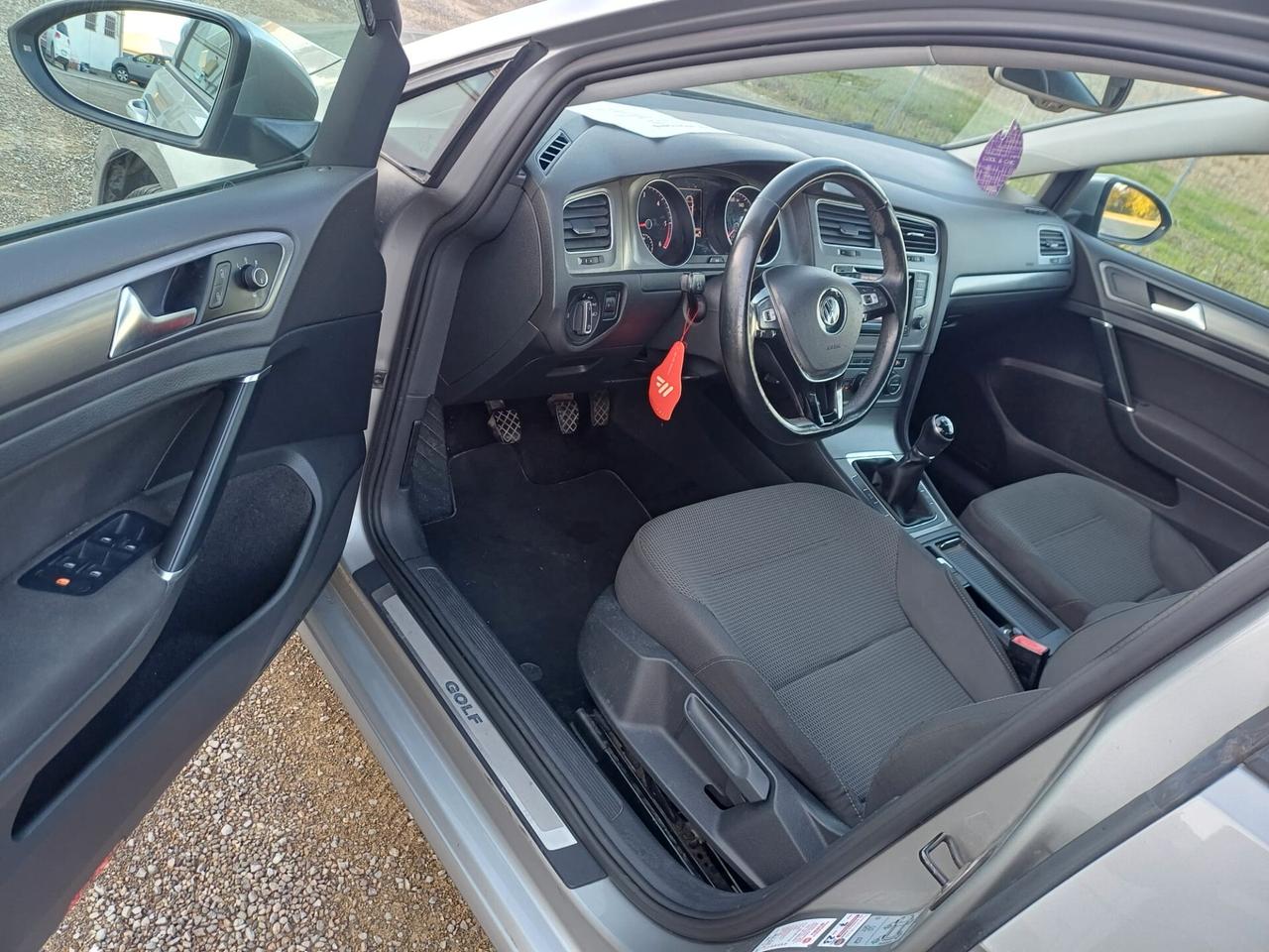 Volkswagen Golf 1.6 TDI 5p. Highline BlueMotion Technology