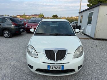 Lancia Ypsilon 1.4 Elle Ecochic GPL