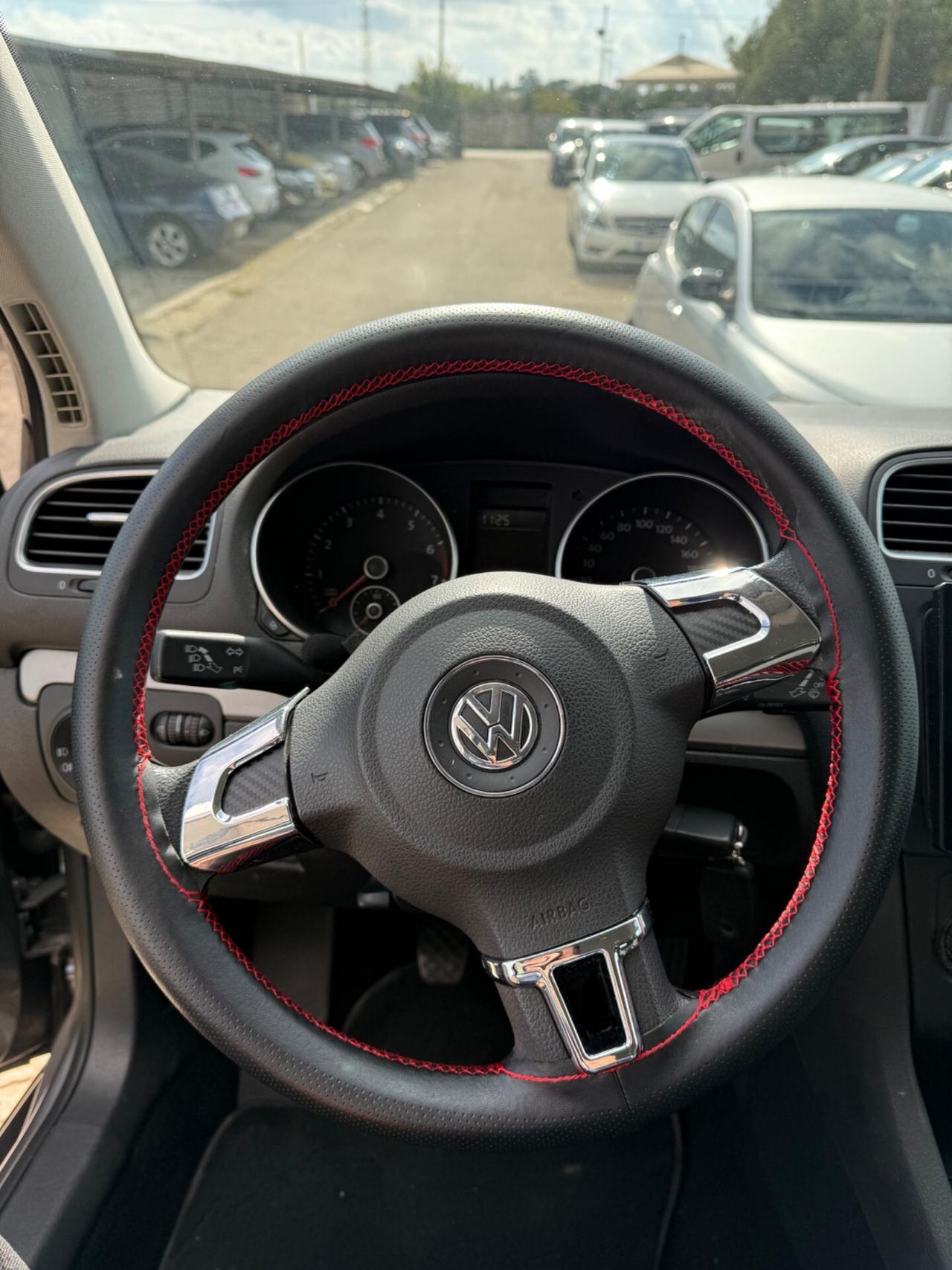 Volkswagen Golf 1.6 5p. Highline GPL