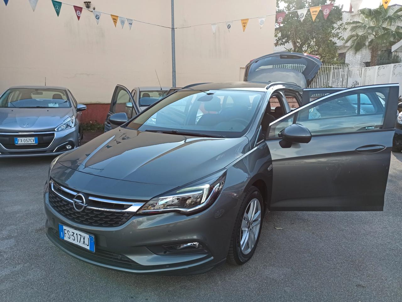 Opel Astra 1.6 CDTi Sw Sports Tourer Advance
