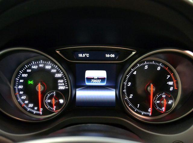 MERCEDES-BENZ CLA 180 Shooting Brake Premium Amg-Cerchi 19"-Led **