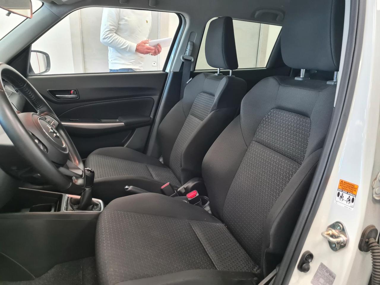 Suzuki Swift 1.2 Hybrid Top