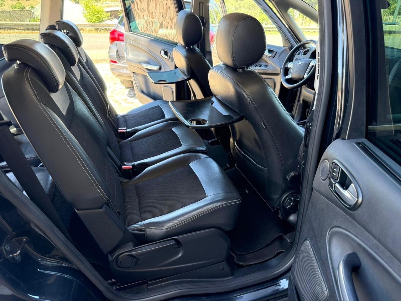 Ford S-Max 2.0 TDCi 115CV Titanium Restayling 2011