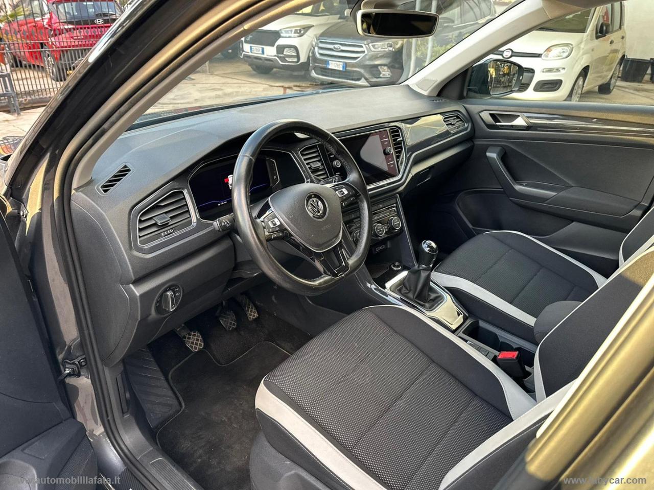 VOLKSWAGEN T-Roc 1.6 TDI SCR Advanced BlueMot.Tech. PARI AL NUOVO