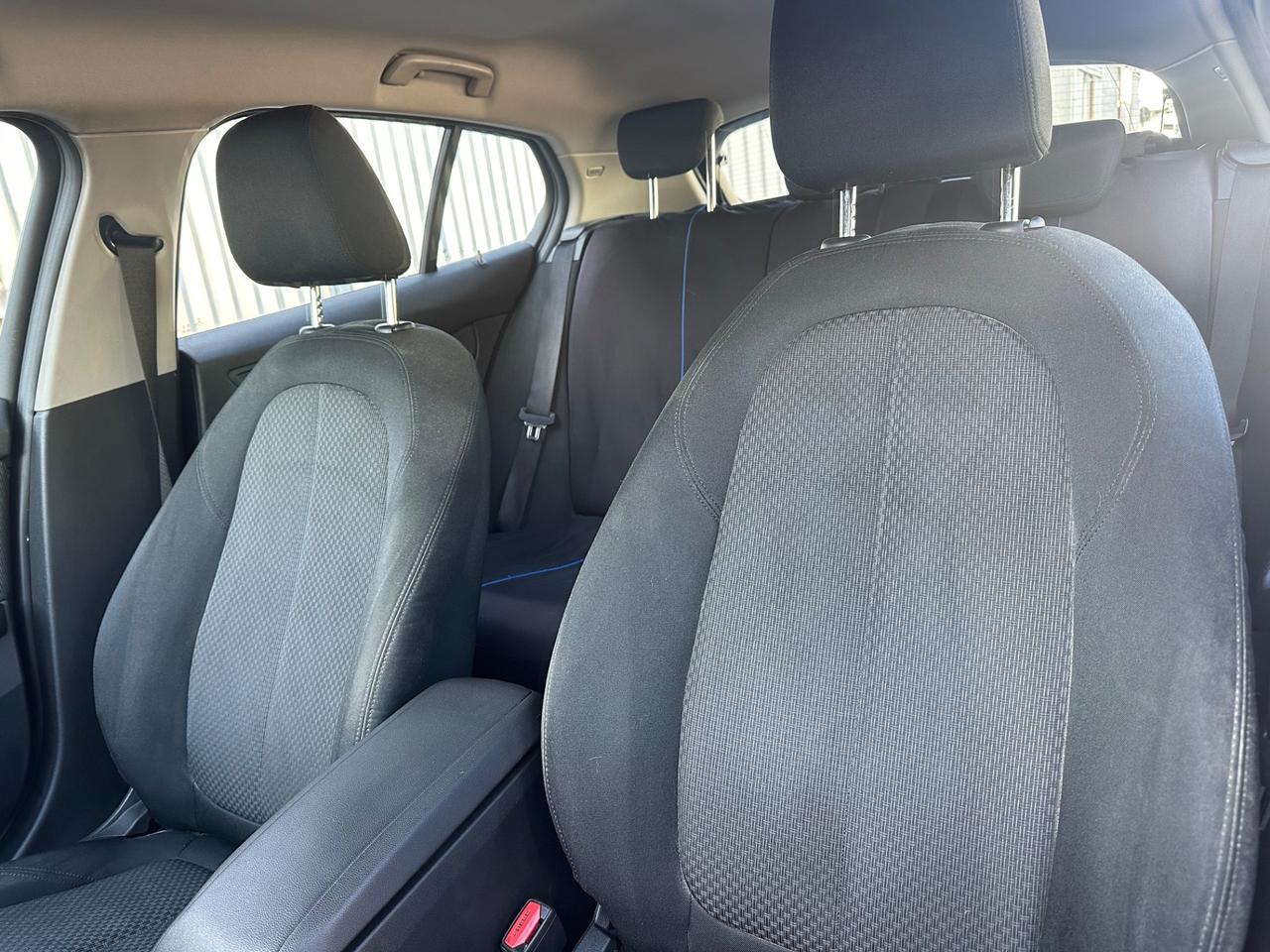 Bmw 116 d 5p. Advantage SPORT