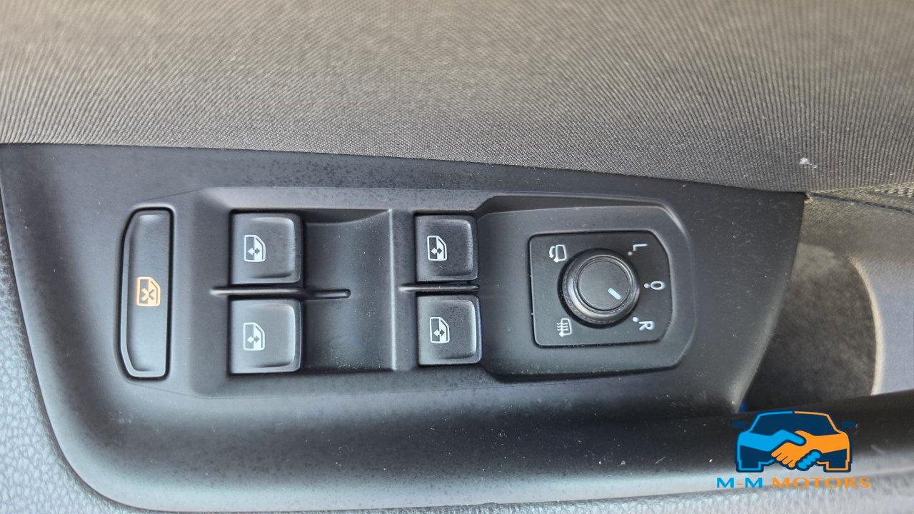 Volkswagen Passat Variant 2.0 tdi Business 150cv dsg 7m