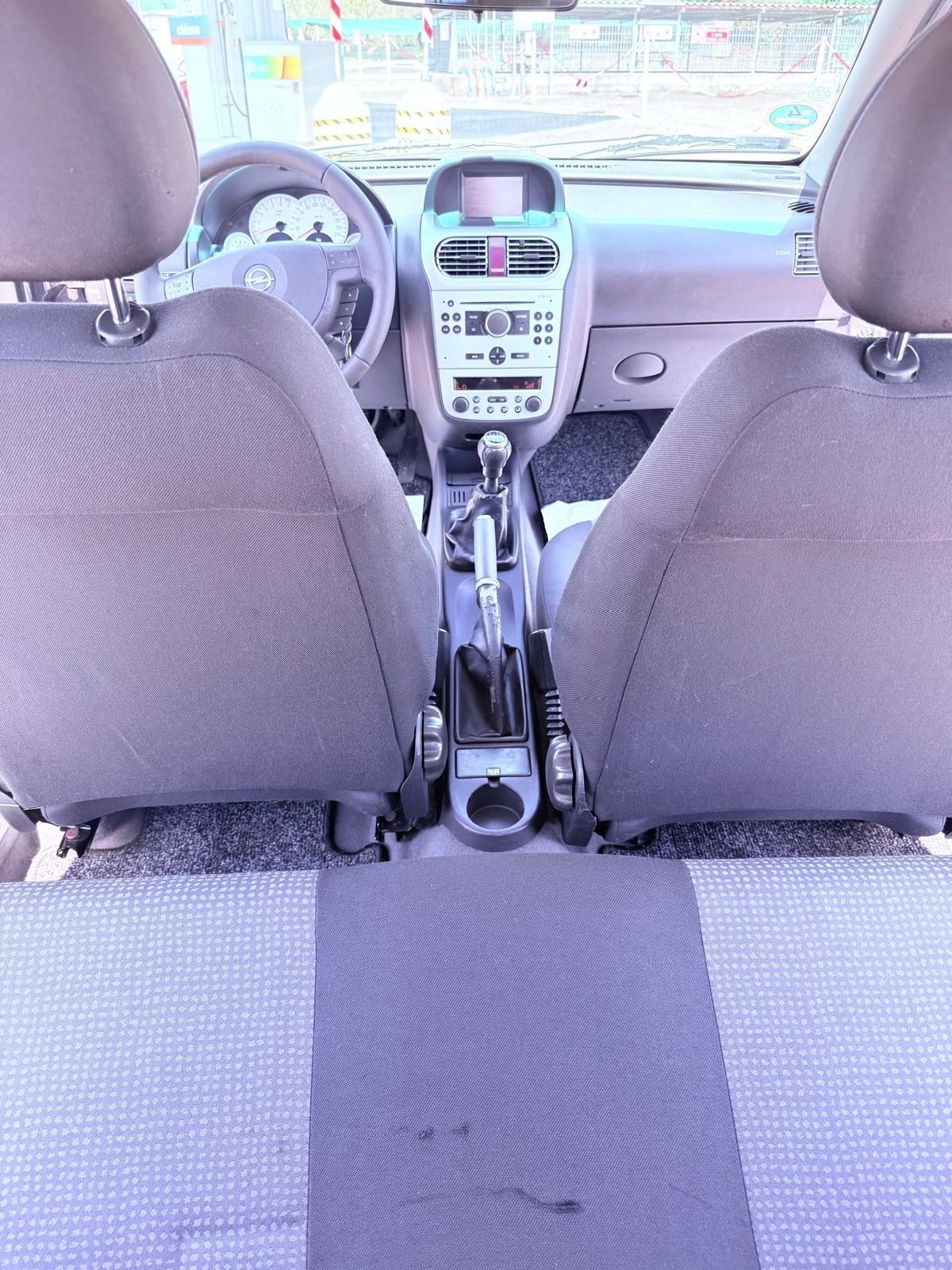 Opel Corsa 1.2 5 porte Ok neopatentati