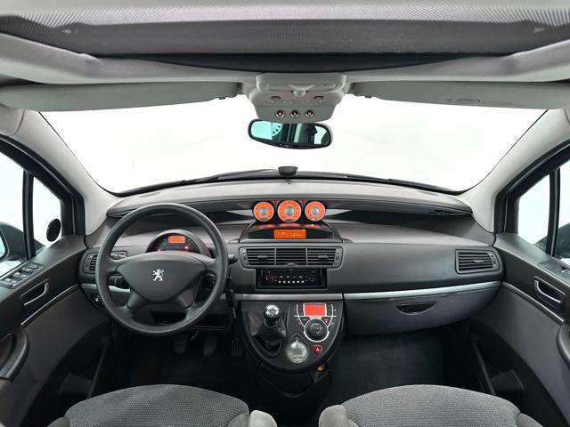 PEUGEOT 807 2.0 16V