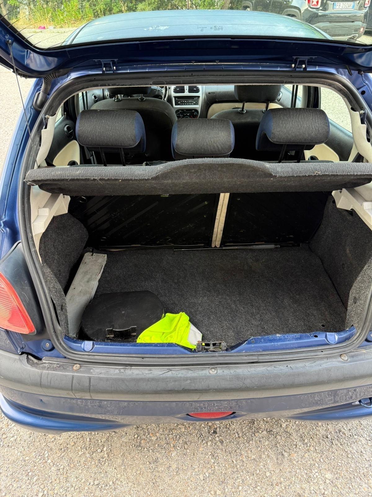Peugeot 206 1.1 -NEOPATENTATI