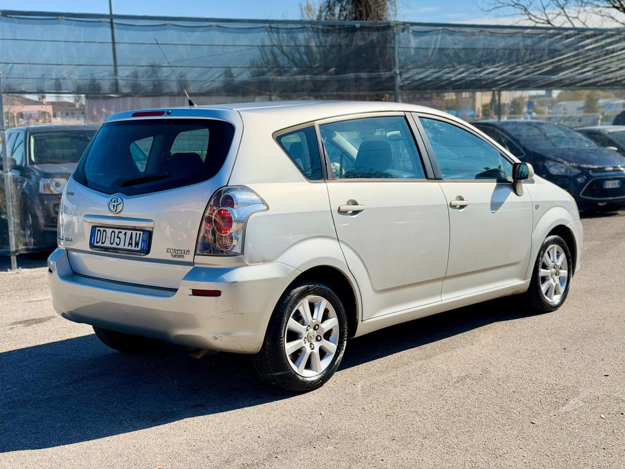 Toyota Corolla Verso 1.6 16V benzina ! ! !