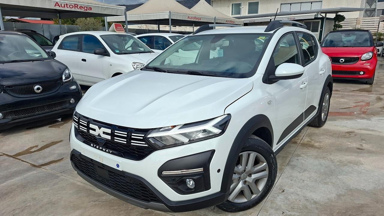 Dacia Sandero Stepway 1.0 GPL di serie 2022