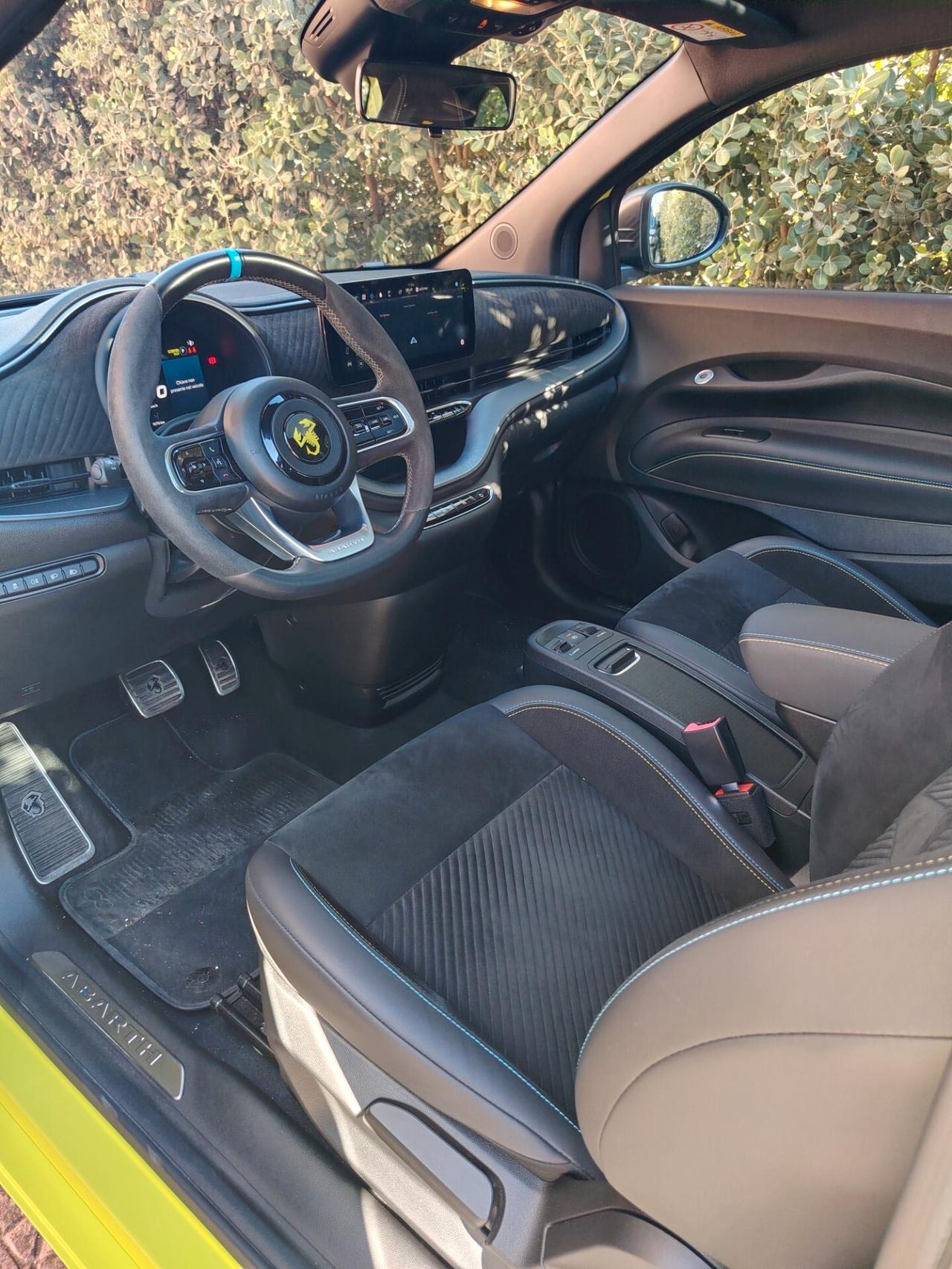 Abarth 500e Scorpionissima