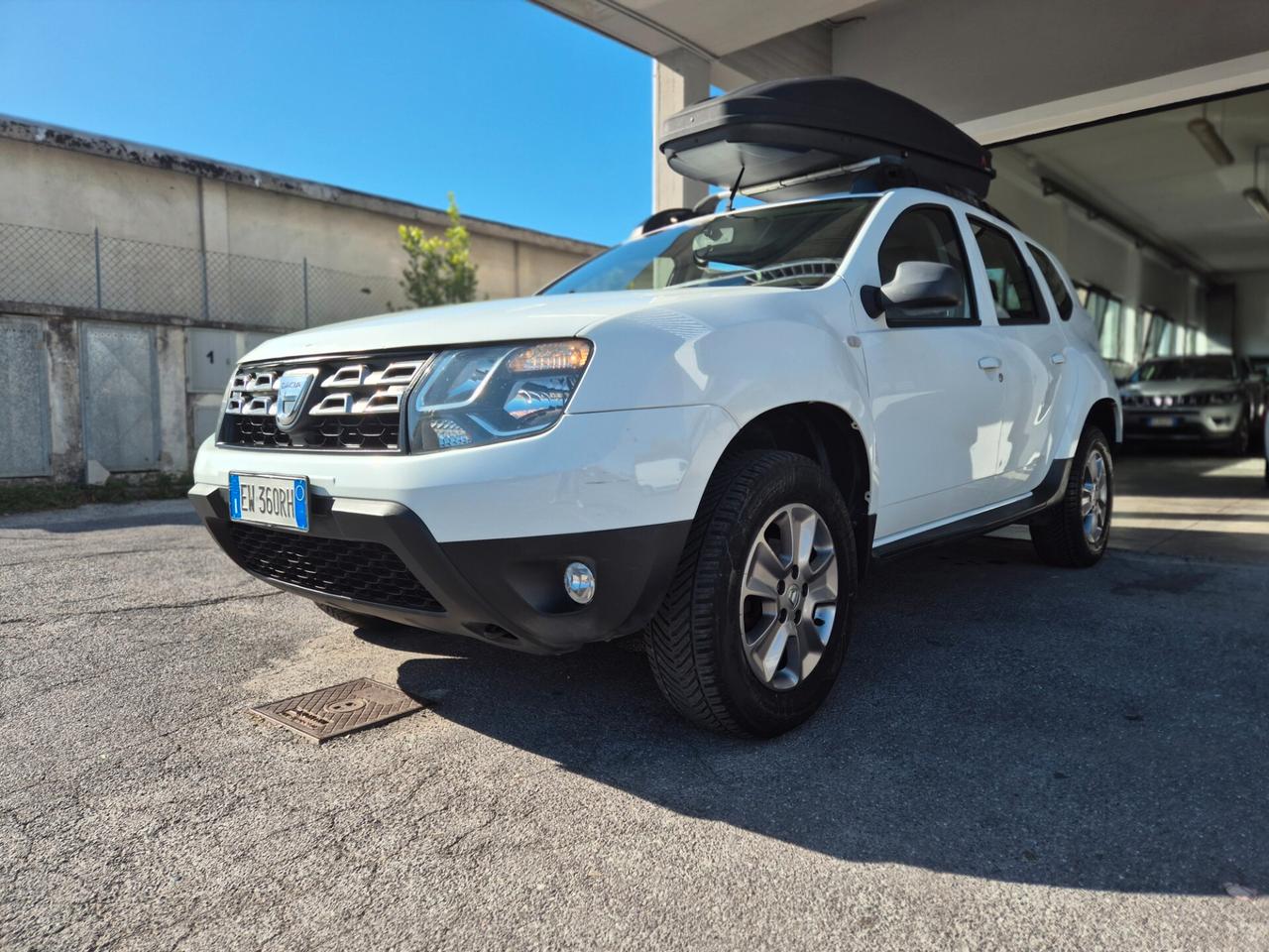 Dacia Duster 1.6 110CV 4x2 Lauréate POCHISSIMI KM