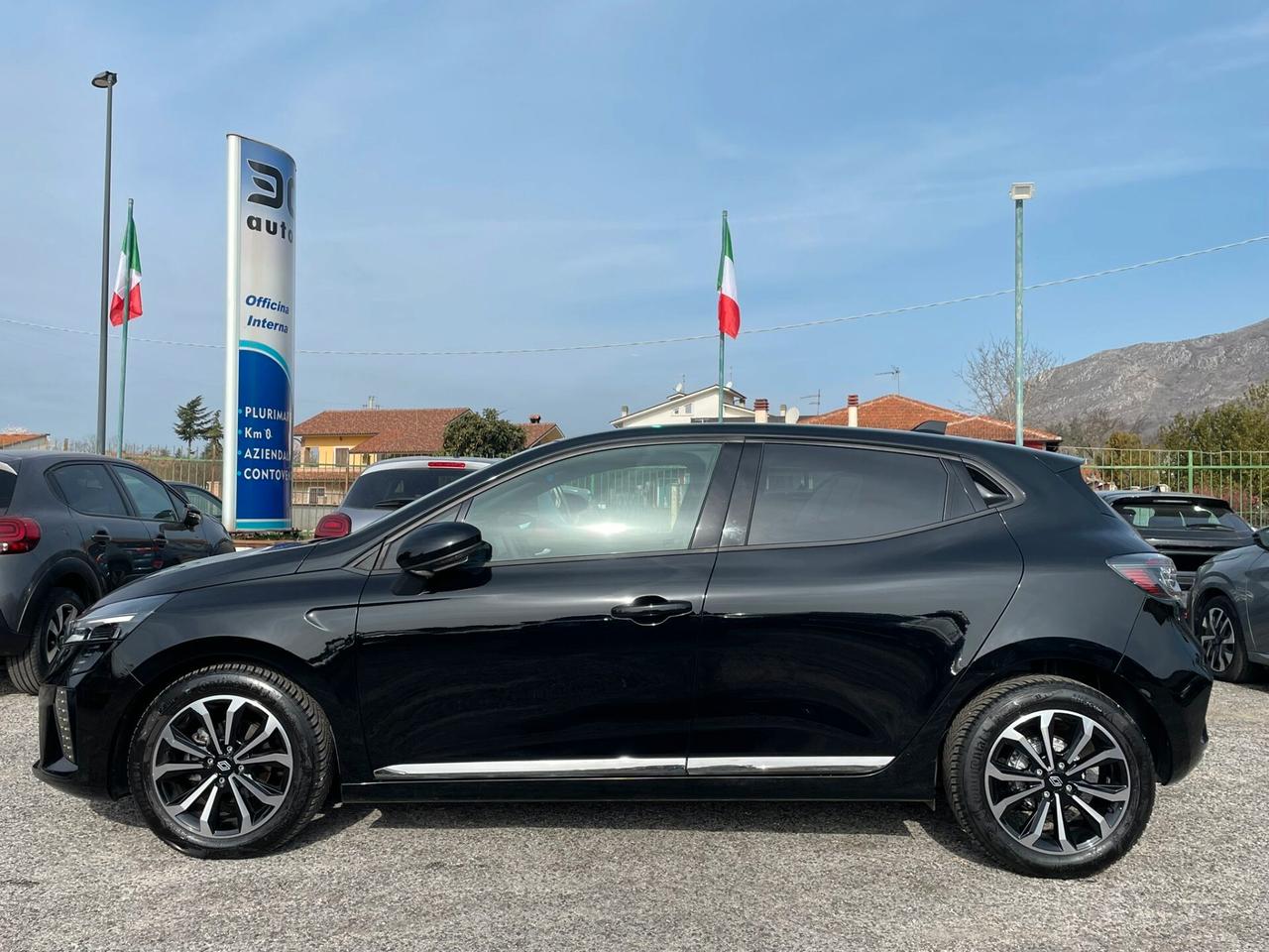 Renault Clio TCe 90 CV 5 porte Techno NAVI ''AZIENDALE''