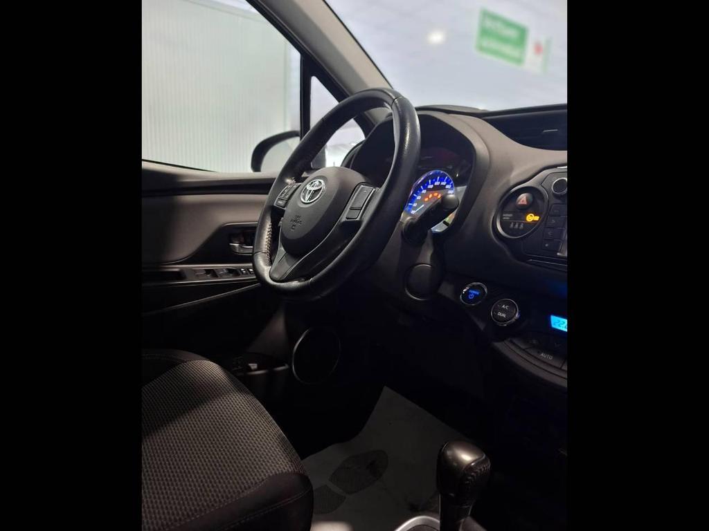 Toyota Yaris 5 Porte 1.5 Hybrid Active CVT