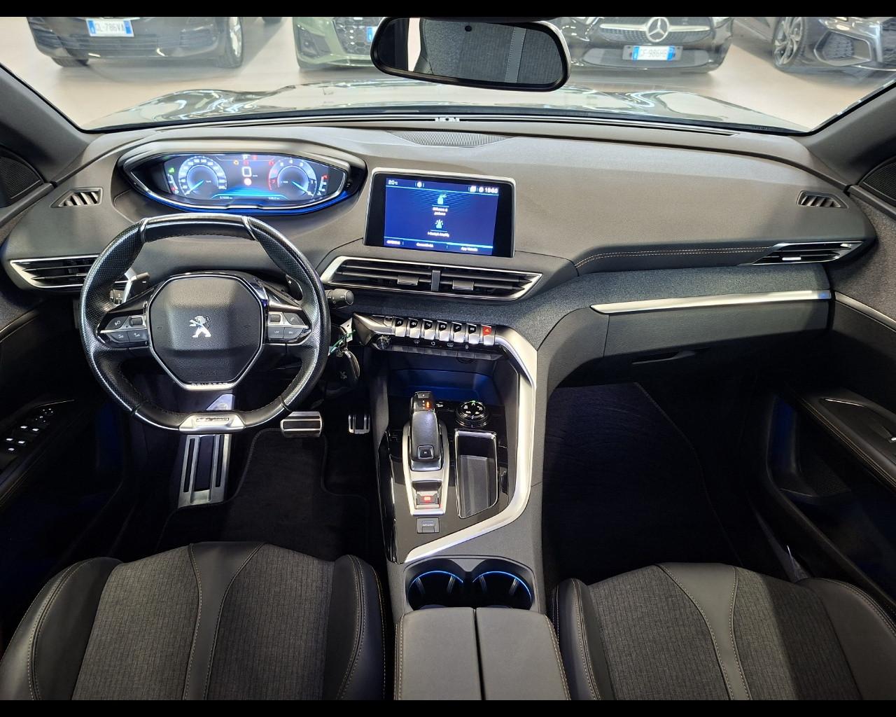PEUGEOT 3008 2ª serie - 3008 PureTech Turbo 130 S&S EAT8 GT Line