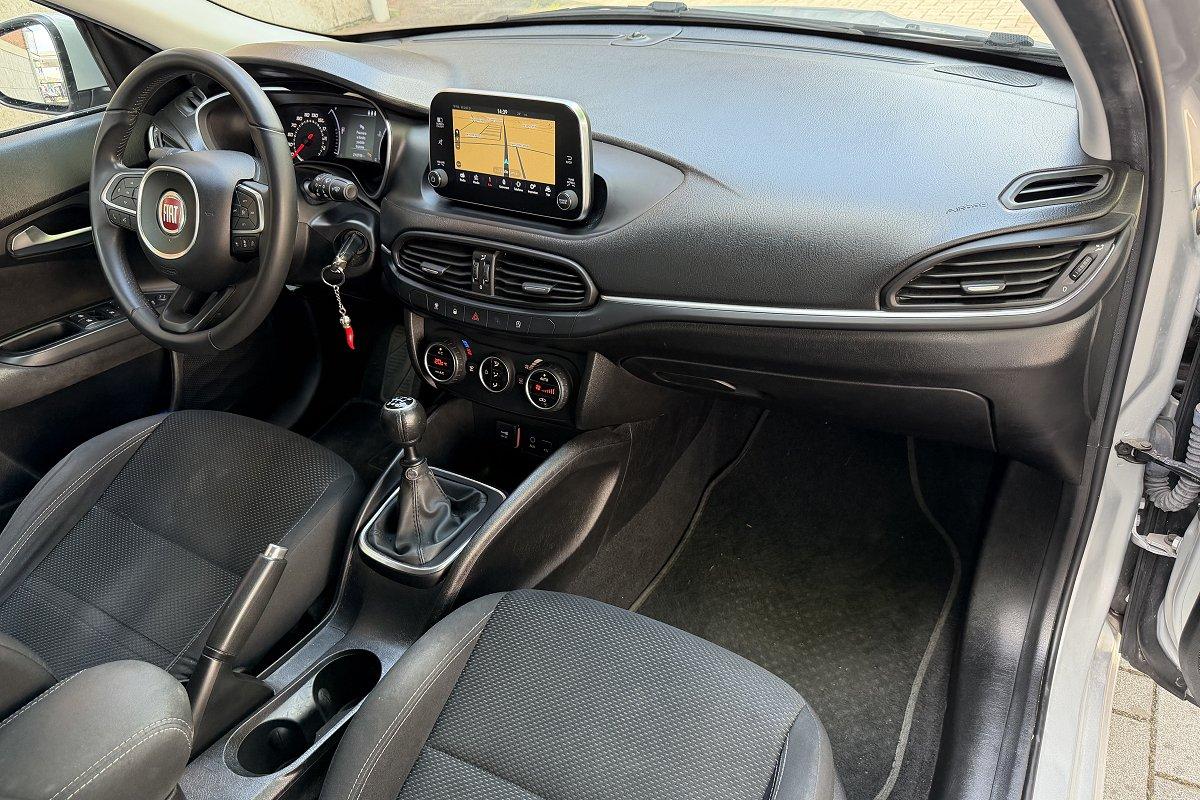 FIAT Tipo 1.6 Mjt S&S SW Lounge