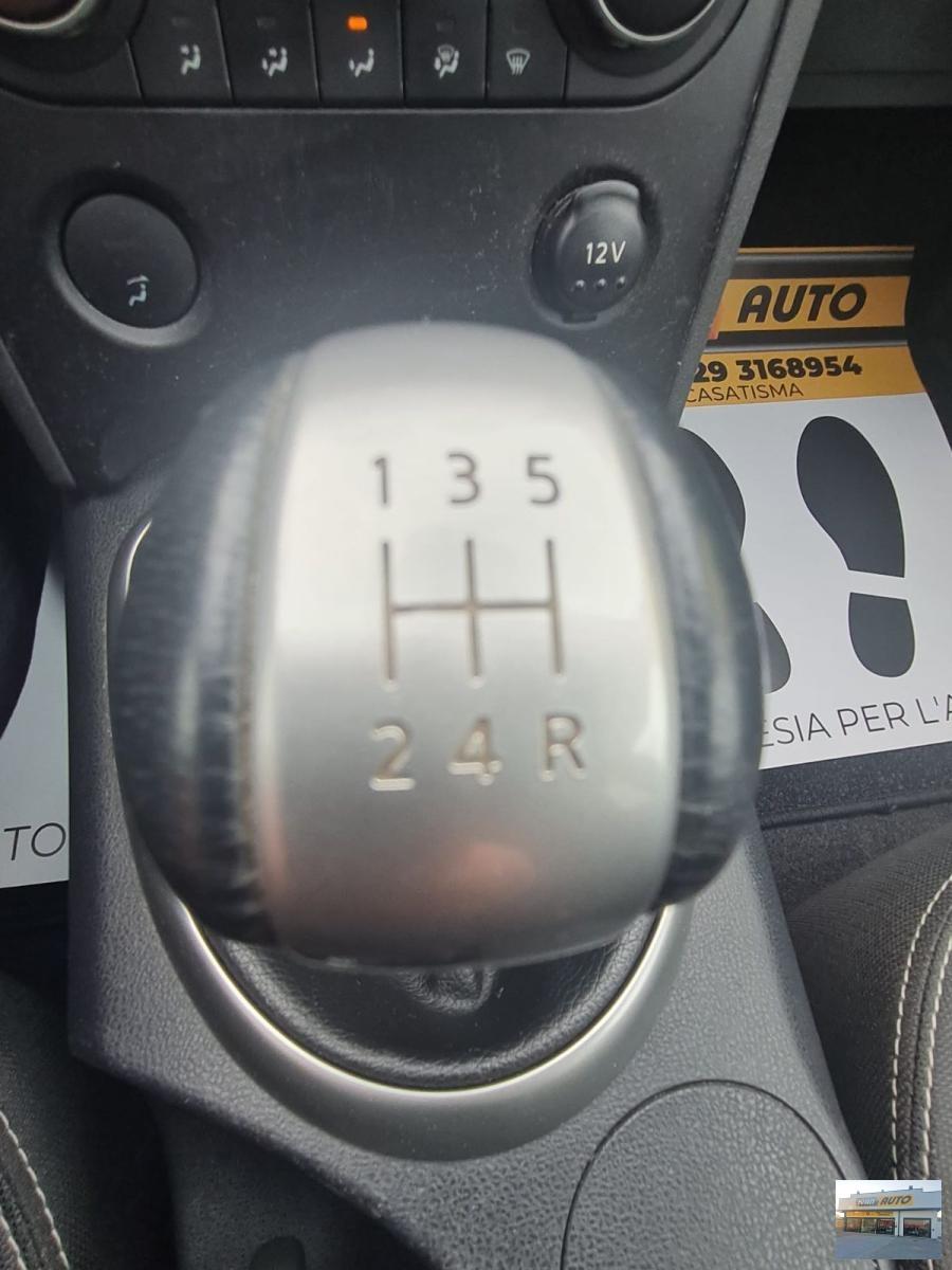 NISSAN Qashqai 1.6 16V Tekna