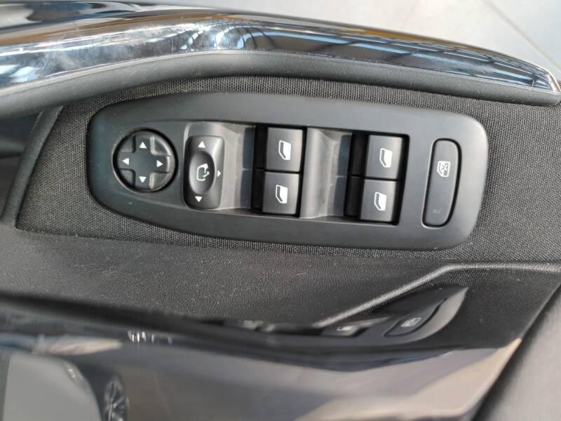 Peugeot 208 1.6 hdi Allure 75cv 5p