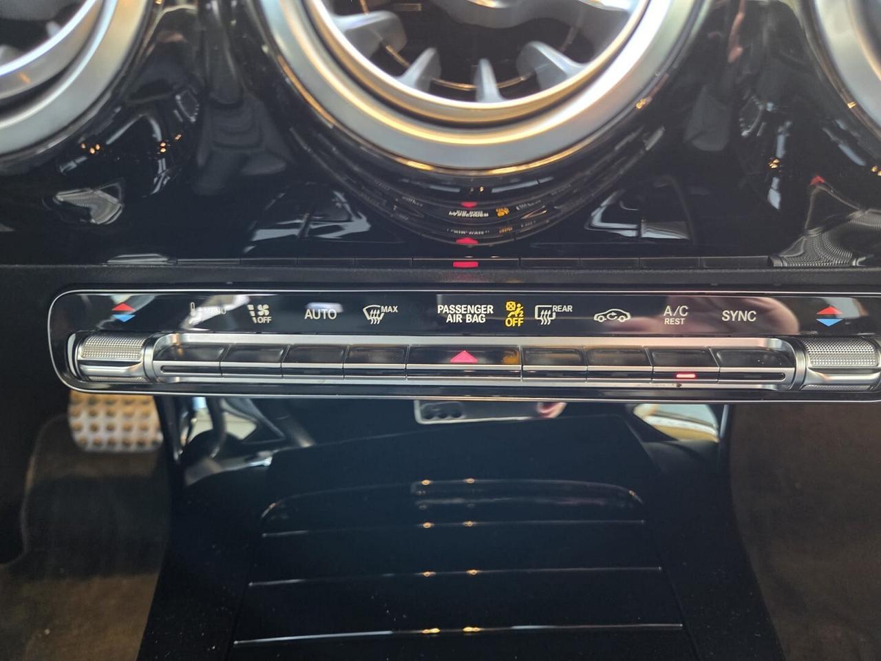 CLASSE A 180 d PREMIUM 2021 AMG solo 60.000Km