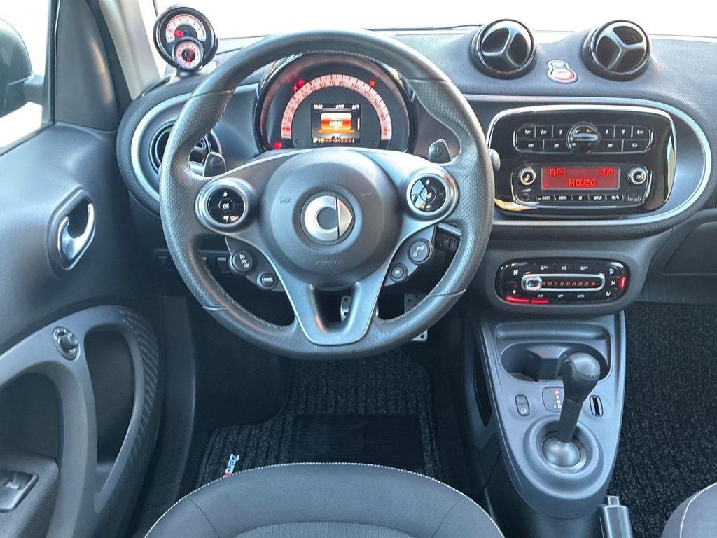 Smart fortwo 1.0 Passion 71cv twinamic my18