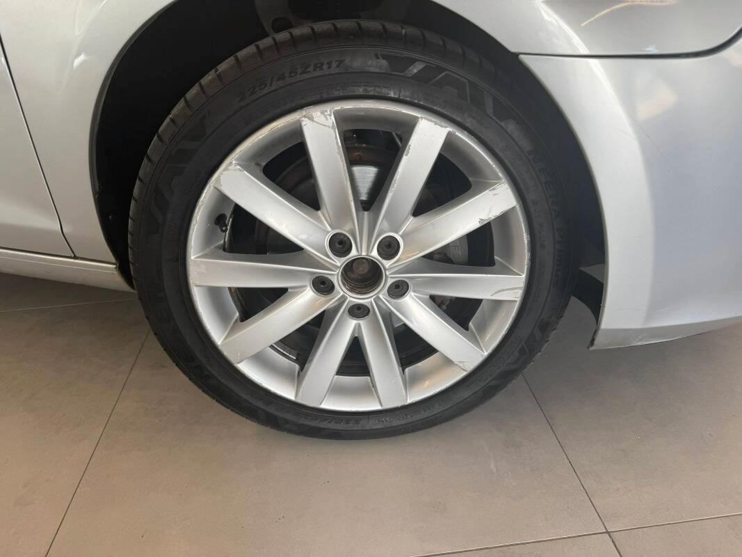 Volkswagen Golf 1.6 tdi Comfortline 5p