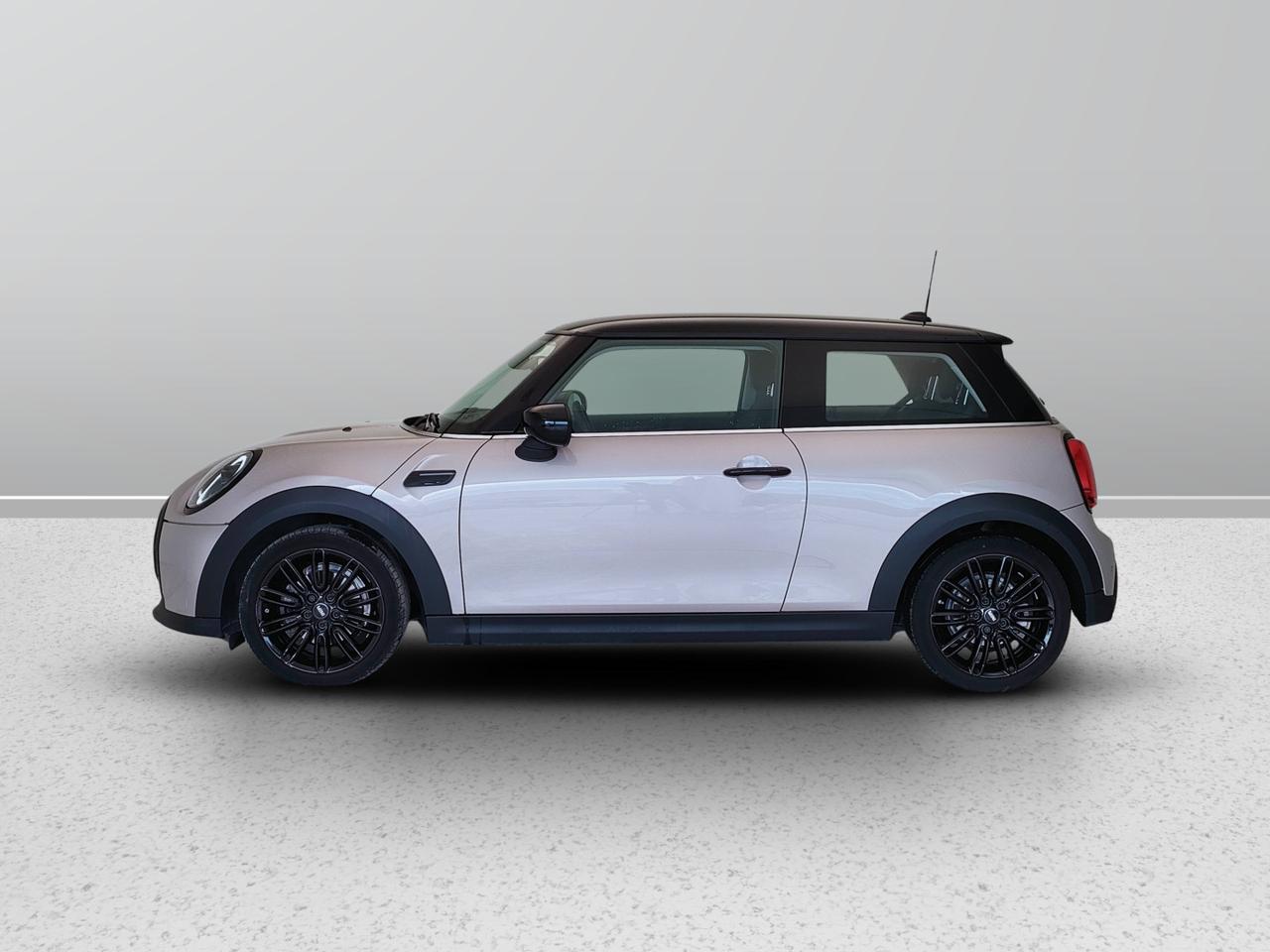 MINI Mini IV F56 2021 3p - Mini 3p 1.5 Cooper Classic auto