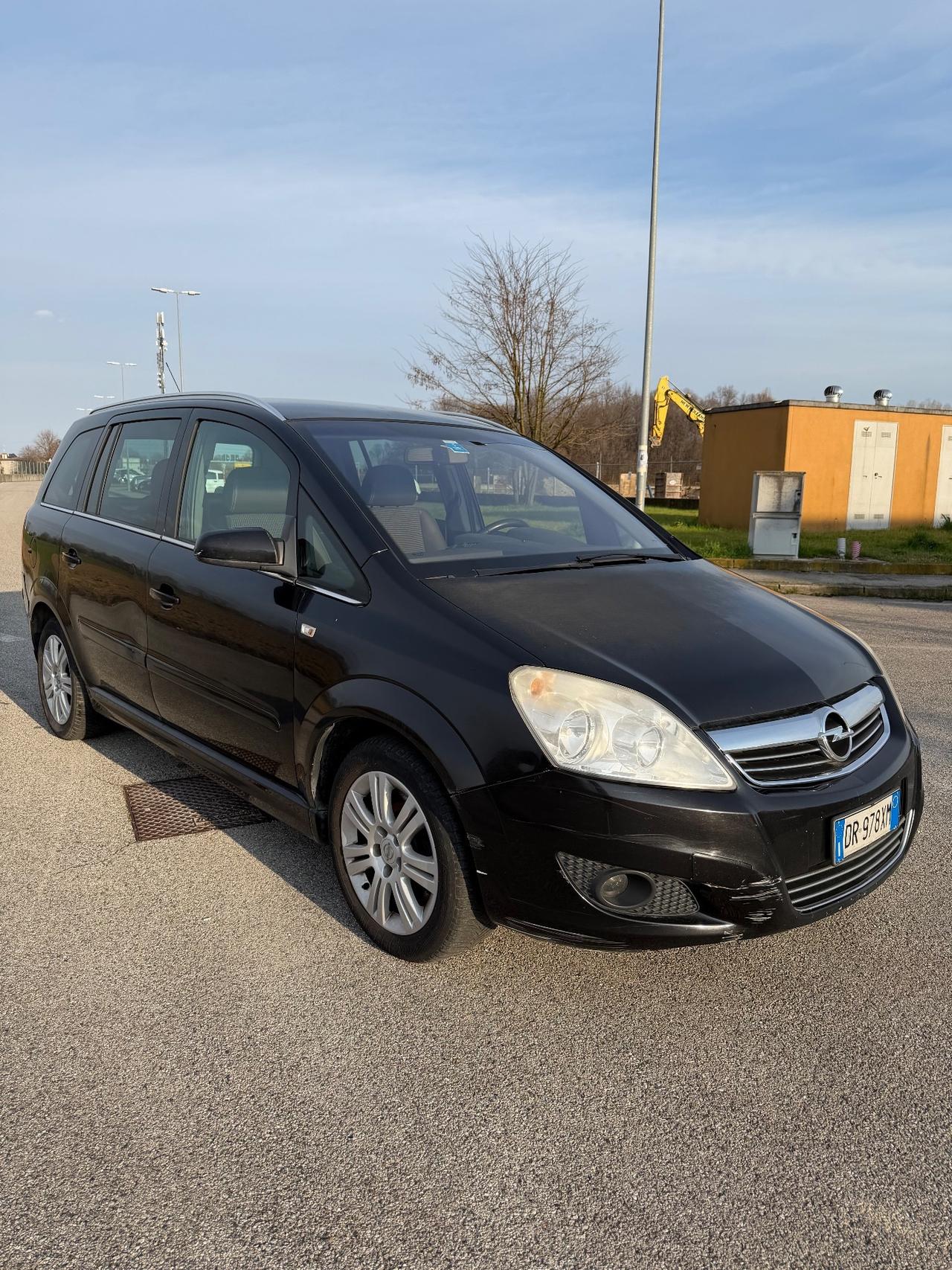 Opel Zafira 1.6 16V ecoM 94CV Cosmo 7 posti metano