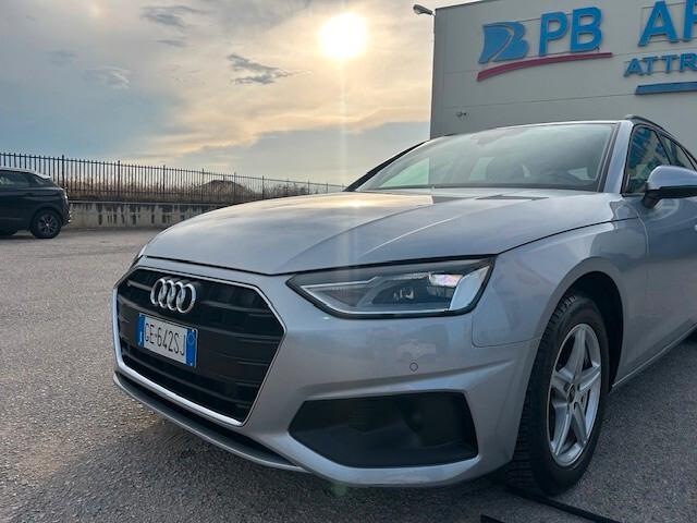 Audi A4 Avant 35 TDI/163 CV S tronic Business