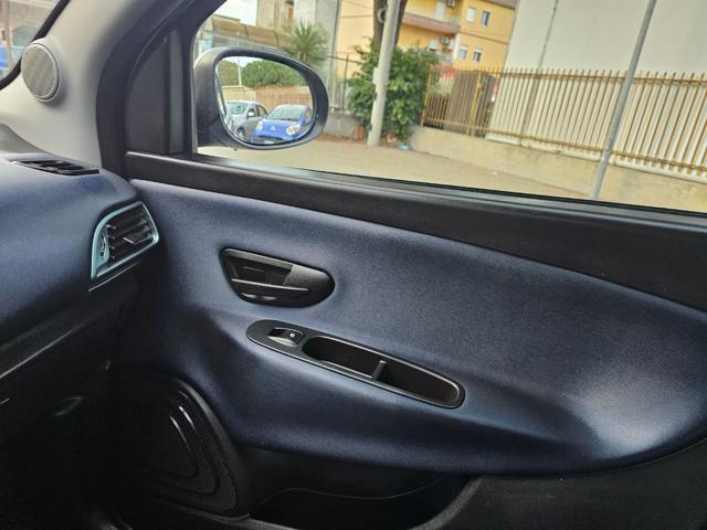 LANCIA Ypsilon 1.0 FireFly 5 porte S&S Hybrid Gold Plus