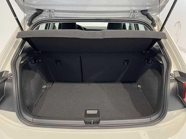 Volkswagen Polo 6ª serie 1.0TSI 95CV Life - NEOPATENTATI -