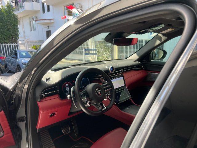 MASERATI Grecale MHEV 330 CV AWD Modena tetto da?529,00 mensili