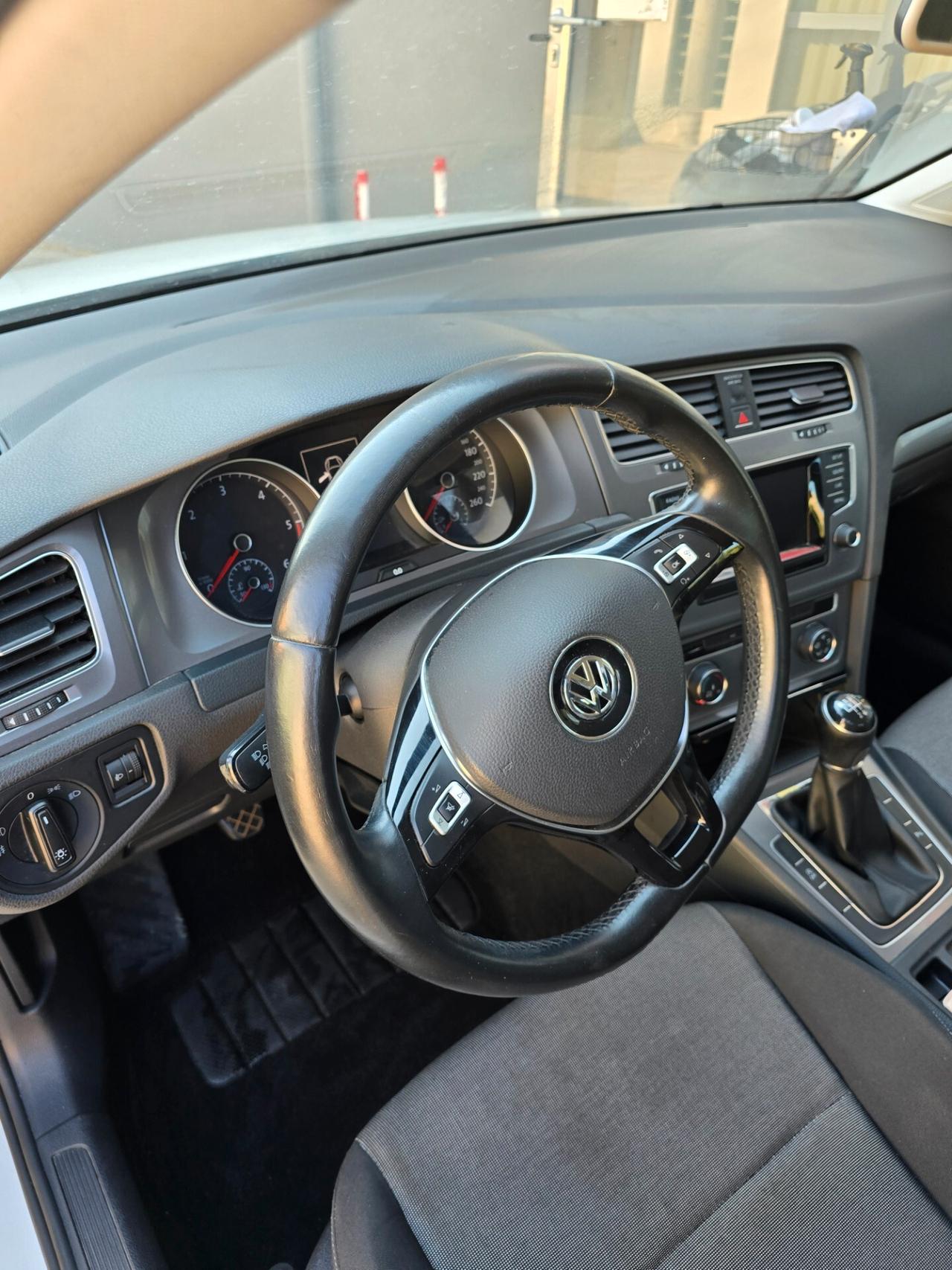 Volkswagen Golf Variant 1.6 TDI 115 CV Business BlueMotion Technology