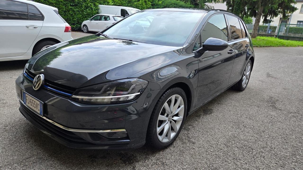 Volkswagen Golf 7.5 R-Line 1.6 TDI 115CV DSG Highl