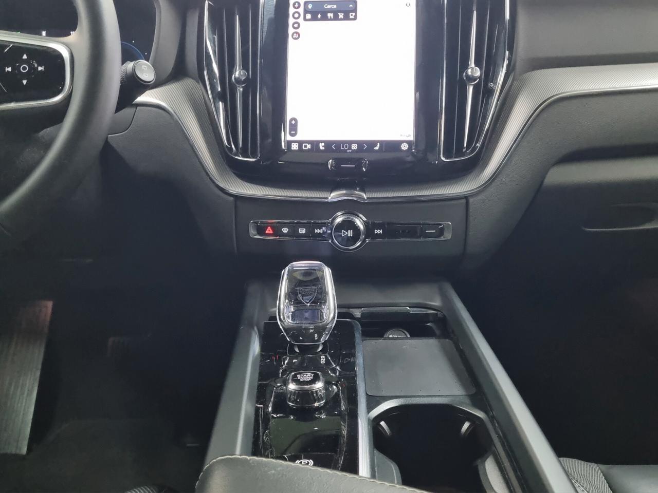 Volvo XC 60 T6 Recharge Plug-in Hybrid AWD automatico Plus Bright