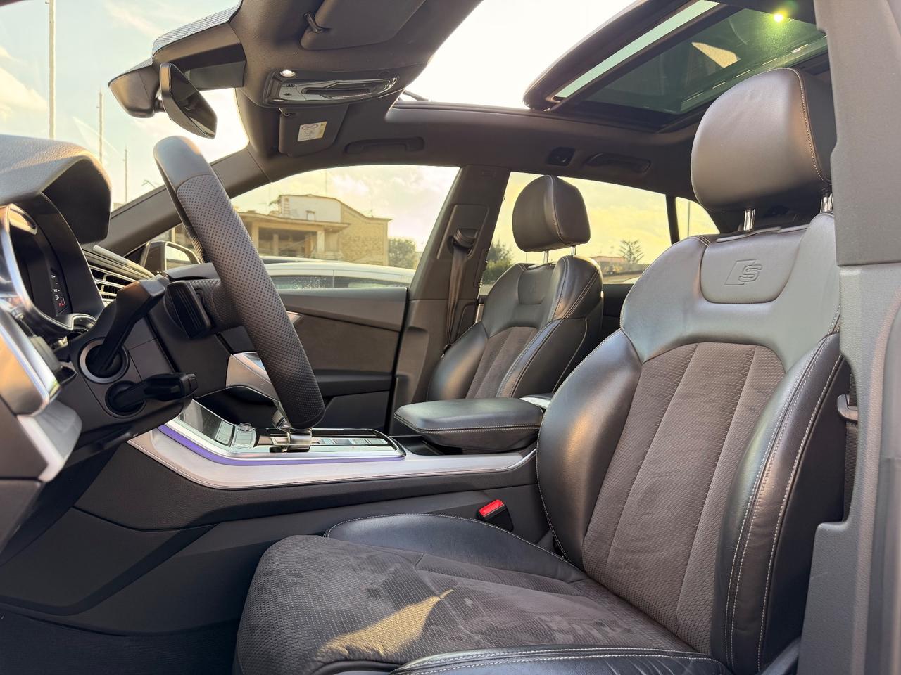 Audi Q8 50 TDI 3.0 286CV quattro S-Line Tetto Bang olufsen