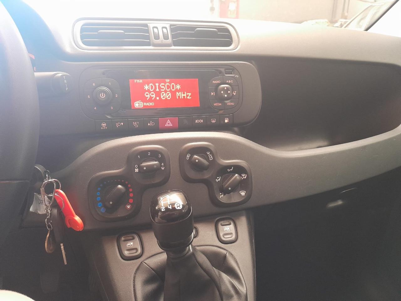 Fiat Panda 0.9 t.air t. natural power Easy 70cv
