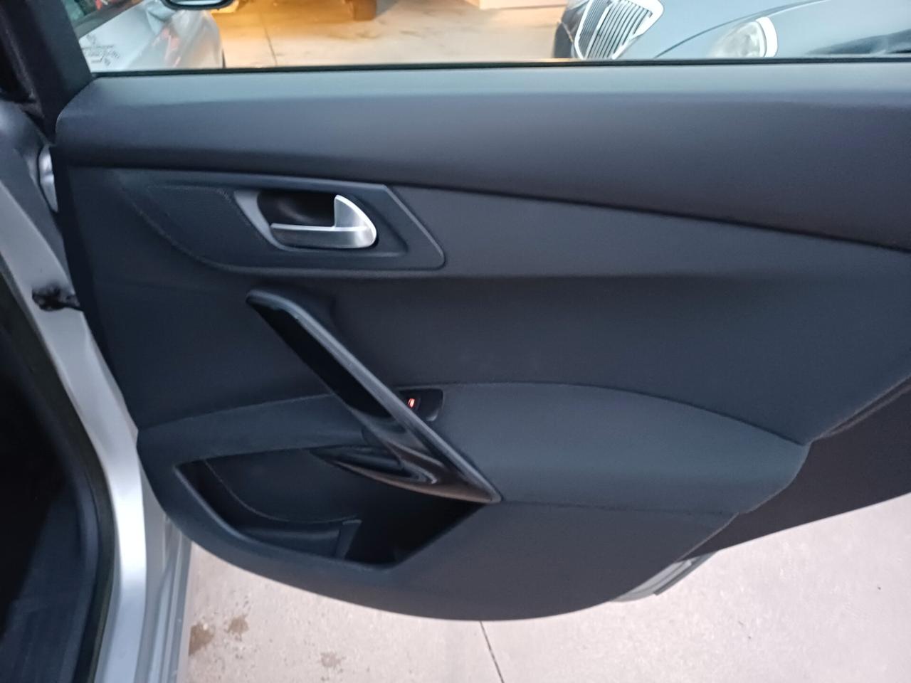 Peugeot 508 1.6 e-HDi 115CV SW TETTO PANORAMICO