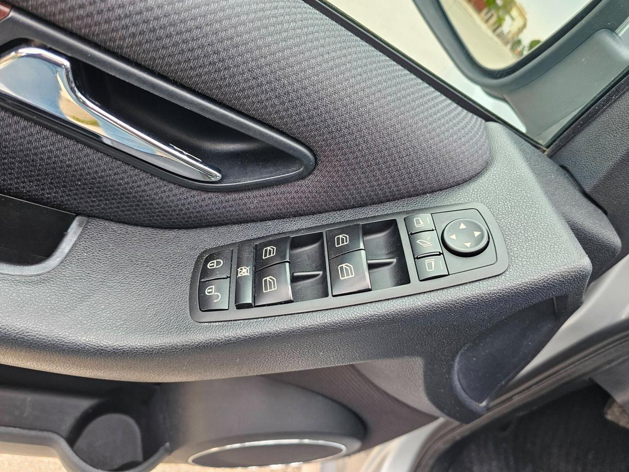 MERCEDES B180 CDI 109CV CHROME AUTOMATIK