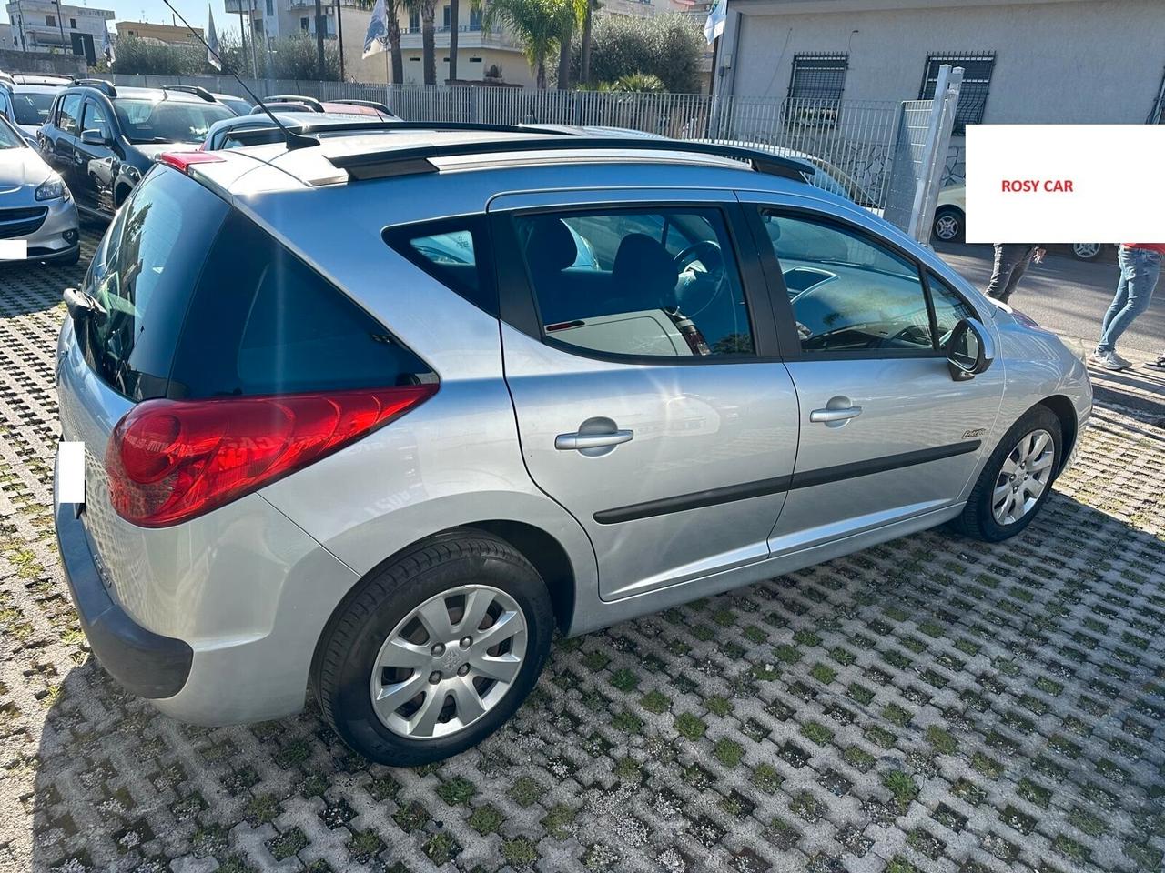 Peugeot 207 1.4 VTi 95CV SW X Line-2008