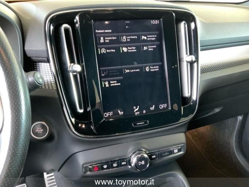 Volvo XC40 (2017-) D4 AWD Geartronic R-design