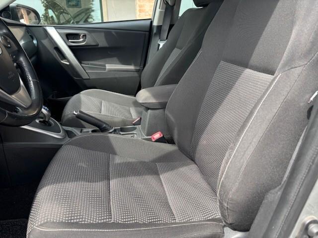 Toyota Auris 1.8 Hybrid Active Plus Station Wagon