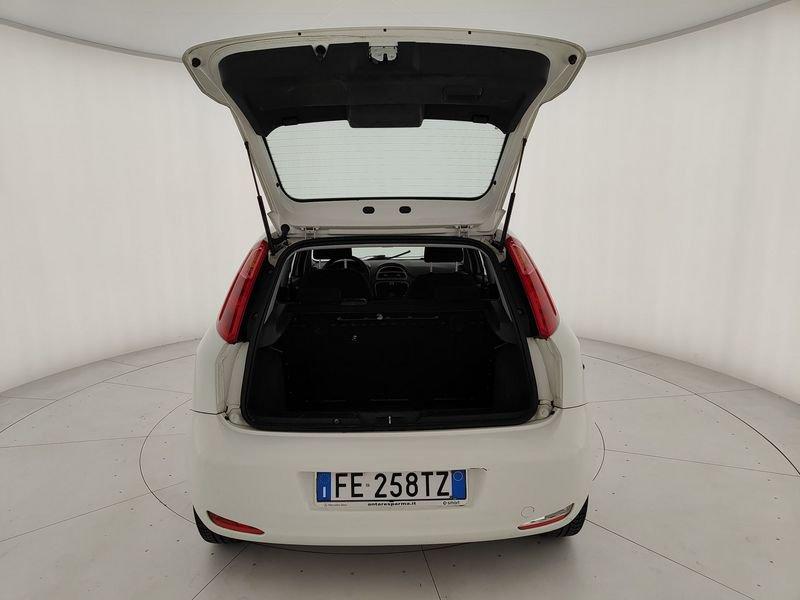 FIAT Punto Punto 0.9 TwinAir Turbo 105 CV S&S 5 porte Young - RISERVATA A COMMERCIANTI !
