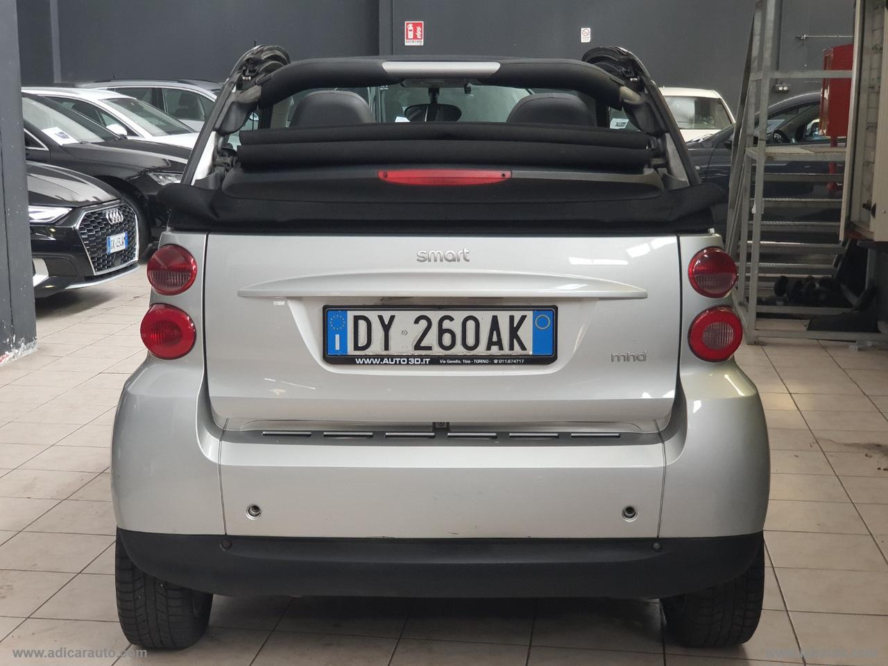 SMART fortwo 1000 52 kW MHD cabrio