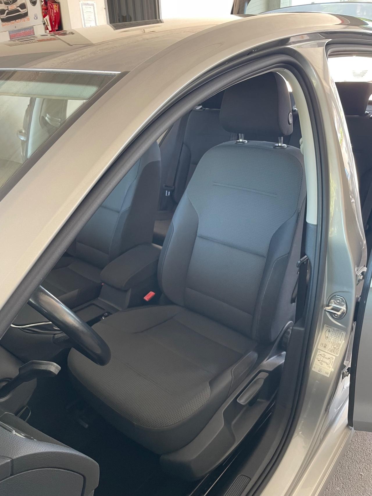 Volkswagen Golf 1.6 TDI 110 CV 5p. Highline BlueMotion Technology